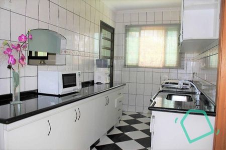 9_photo/94cfa9c691.2f15d505e37c7ac5-ATLAS-47839b1f-c21e-4f45-9bcc-dd426e3ea7af.jpg de casa para alugar com 5 quartos, 640m² em Bairro Jardim Nossa Senhora das Graças, Cotia