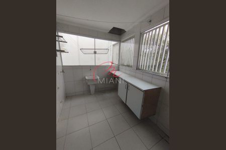 7_photo/94cfa9d049.7a37549eceeba21f-ATLAS-0cbcaee5-a92b-4d75-b88b-322bd9d08c48.jpg de casa à venda com 2 quartos, 250m² em Jardim Arco-Iris, Cotia