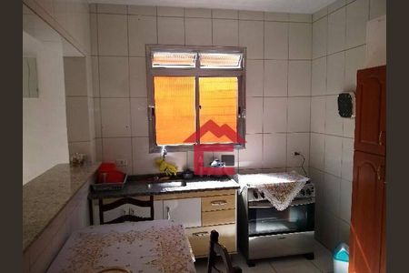 25_photo/94cfa9d5a5.e17343cf5b702f60-ATLAS-f8b3eee3-06b3-4eaf-a2ec-2770070ce94b.jpg de casa à venda com 2 quartos, 100m² em Recanto Arco Verde, Cotia