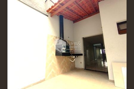 9_photo/94cfa9d5fd.8cbbc6e43ead3576-ATLAS-40711a23-3517-4942-ba34-e6bd523b0d14.jpg de casa à venda com 3 quartos, 115m² em Jardim Leonor, Cotia