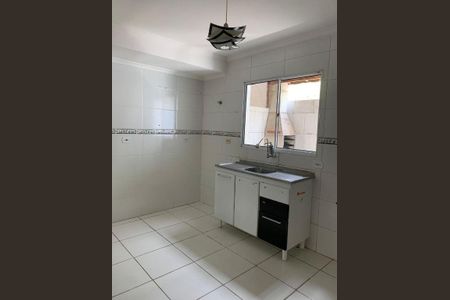 6_photo/94cfa9d62b.ceff8192393c33de-ATLAS-164db2cd-a913-4b0a-af56-c1a3c2f5841f.jpg de casa à venda com 2 quartos, 67m² em Recanto Arco Verde, Cotia