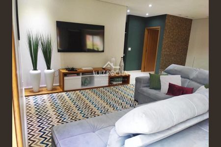 3_photo/94cfa9d757.ceff8192393c33de-ATLAS-c1d8fcb8-ee26-4bb5-aeef-50610d9cb4d2.jpg de casa à venda com 3 quartos, 800m² em Jardim Petropolis, Cotia