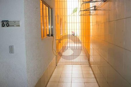 8_photo/94cfa9d815.78ea92cc55484ae4-ATLAS-38692f2f-8ae0-4c22-8cbe-4fe237639bb2.jpg de casa à venda com 3 quartos, 374m² em Jardim Miranda, Cotia