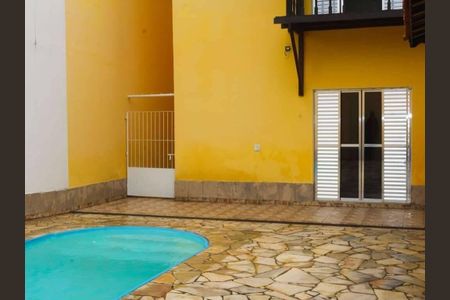 3_photo/94cfa9d823.bd2dffe6b68feeb7-ATLAS-be6e0981-0b5f-42b8-836d-106a5fd973e8.jpg de casa à venda com 5 quartos, 374m² em Jardim Miranda, Cotia