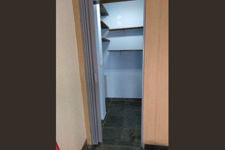 34_photo/94cfa9d887.08798e92c4495a9b-ATLAS-ee2d5cb4-acce-42fd-9f77-0a555f0bbad5.jpg de casa à venda com 4 quartos, 220m² em Vila Sao Joaquim, Cotia