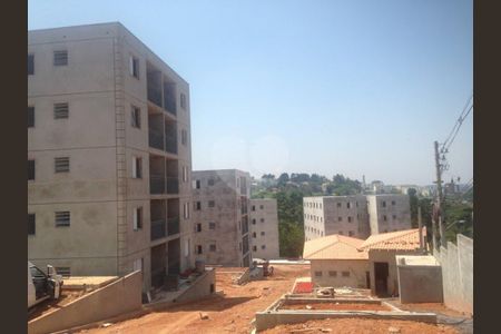 10_photo/94cfa9d89d.15f4a19d538e62fb-ATLAS-b95c3395-232b-4068-b90f-8d36846f3e7c.jpg de apartamento para alugar com 2 quartos, 48m² em Jardim Central, Cotia