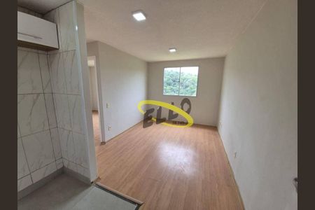 7_photo/94cfa9d99b.202f32e04f5fa845-ATLAS-2358932c-7522-4813-a4aa-43625d64e3a4.jpg de apartamento à venda com 2 quartos, 45m² em Jardim Petropolis, Cotia