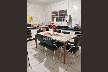2_photo/94cfa9da0d.93b8fa184532727f-ATLAS-3be55b4f-5366-41f3-90b3-d21465605dec.jpg de casa à venda com 3 quartos, 180m² em Jardim Santana, Cotia