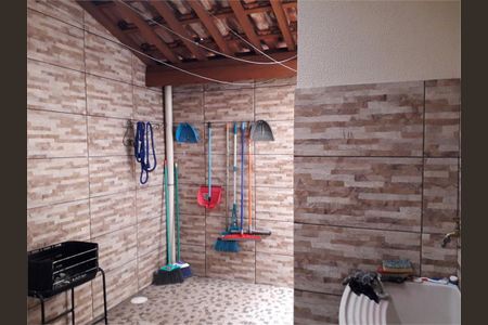 7_photo/94cfa9da19.94eccd8fc9add72f-ATLAS-126e45a7-a4ee-4839-9c2e-a4597e008d75.jpg de casa à venda com 2 quartos, 65m² em Jardim Petropolis, Cotia