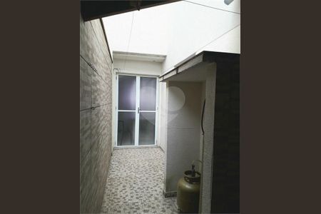 11_photo/94cfa9da19.94eccd8fc9add72f-ATLAS-63158986-c41e-4aea-9990-b2ca4443a85b.jpg de casa à venda com 2 quartos, 65m² em Jardim Petropolis, Cotia