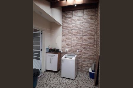 9_photo/94cfa9da19.94eccd8fc9add72f-ATLAS-ea2380cb-360b-45c0-84b8-3485e692dbe4.jpg de casa à venda com 2 quartos, 65m² em Jardim Petropolis, Cotia