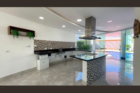 6_photo/94cfa9da1b.7e5ddb9e5986b201-ATLAS-30680a67-fa2d-4981-ba7c-66867f55b74c.jpg de casa de condomínio à venda com 3 quartos, 266m² em Jardim Santana, Cotia