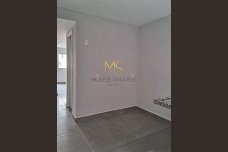 8_photo/94cfa9da7d.74dbc9aa7d3e0758-ATLAS-65dac144-7dec-41d9-9bd3-a1134881c933.jpg de casa à venda com 2 quartos, 50m² em Jardim Santana, Cotia