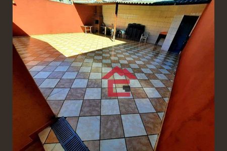 7_photo/94cfa9da85.7e2ea02b9085bf9d-ATLAS-b2f18453-8cb2-42de-8d6e-7e025d2f4227.jpg de casa à venda com 4 quartos, 240m² em Jardim Santana, Cotia