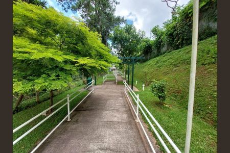 41_photo/94cfa9e03f.a8c9344bcd3e6c34-ATLAS-829067e1-cc48-4c06-b94c-9a1b007796f1.jpg de apartamento à venda com 2 quartos, 51m² em Jardim Central, Cotia