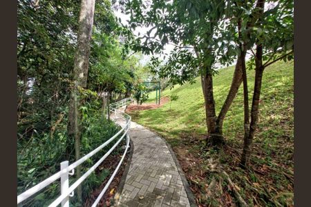 39_photo/94cfa9e03f.a8c9344bcd3e6c34-ATLAS-8e19f64d-0504-4cd6-b3ee-2faad90e85b9.jpg de apartamento à venda com 2 quartos, 51m² em Jardim Central, Cotia