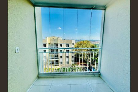 17_photo/94cfa9e05b.7e78994eca5c5ecc-ATLAS-c7fe1542-9960-4144-be49-a3c496228bf2.jpg de apartamento à venda com 2 quartos, 64m² em Jardim Monte Santo, Cotia