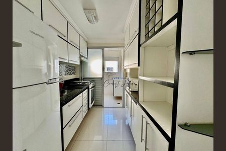 8_photo/94cfa9e05b.7e78994eca5c5ecc-ATLAS-cdad39b3-2a9f-47de-b102-045bfe7f9c4c.jpg de apartamento à venda com 2 quartos, 64m² em Jardim Monte Santo, Cotia