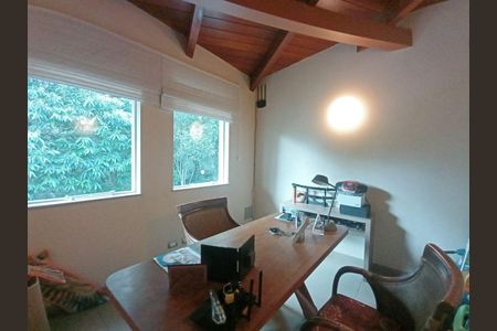 1_photo/94cfa9e0eb.8cbbc6e43ead3576-ATLAS-054cd570-57c0-404a-a33b-3cc2982d0fa9.jpg de casa de condomínio à venda com 4 quartos, 1146m² em Jardim Monte Santo, Cotia