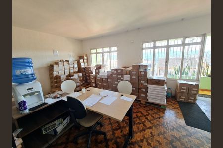 5_photo/94cfa9e275.1a1b7cff397dad89-ATLAS-24a77b48-7aaf-4e34-b929-8b1a9a180bba.jpg de casa à venda com 3 quartos, 246m² em Parque Bahia, Cotia