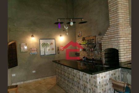 5_photo/94cfa9e53b.32417e07017af566-ATLAS-d11e7067-4c20-4ddc-87ec-9dedbd13ca2d.jpg de casa à venda com 4 quartos, 264m² em Recanto dos Victor's, Cotia