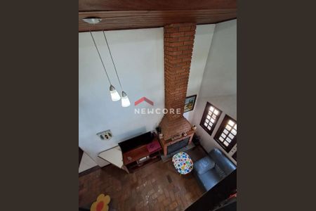 30_photo/94cfa9e7df.93b8fa184532727f-ATLAS-8b619507-fddf-435b-abc4-b2cd732a84e1.jpg de casa à venda com 3 quartos, 189m² em Bairro Jardim Nossa Senhora das Graças, Cotia
