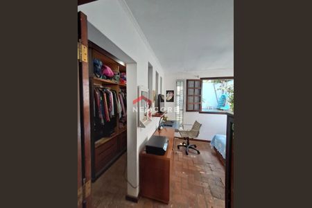 45_photo/94cfa9e7df.93b8fa184532727f-ATLAS-8e503622-afb8-4eca-8614-55712db1eeb8.jpg de casa à venda com 3 quartos, 189m² em Bairro Jardim Nossa Senhora das Graças, Cotia