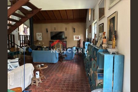 5_photo/94cfa9e9cf.93b8fa184532727f-ATLAS-b1a21007-5ea1-4e39-b282-df777eb749db.jpg de casa de condomínio à venda com 4 quartos, 509m² em Chácara Represinha, Cotia