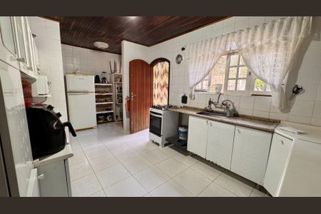 10_photo/94cfa9e9d5.aef4de6394ba8e6d-ATLAS-47524328-8c0b-4bfc-a1a8-94d2bd43d159.jpg de casa à venda com 3 quartos, 412m² em Quinta dos Angicos, Cotia