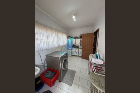 41_photo/94cfa9ead1.cda01c5f2bf1a0d1-ATLAS-de855a5e-60b4-49d4-9dba-1ed9330ecf96.jpg de casa à venda com 3 quartos, 320m² em Quinta dos Angicos, Cotia