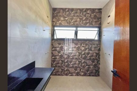 32_photo/94cfa9eb8d.fbcd7a2e7ac63d93-ATLAS-e4f52fa1-9628-4aab-9d63-96145355b567.jpg de casa à venda com 3 quartos, 230m² em Bairro Jardim Nossa Senhora das Graças, Cotia