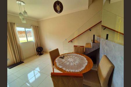 4_photo/94cfa9ebb5.9d747f0b6f2fd000-ATLAS-d07fdeed-8340-4410-aa23-74247ced5ac1.jpg de casa à venda com 2 quartos, 64m² em Quinta dos Angicos, Cotia