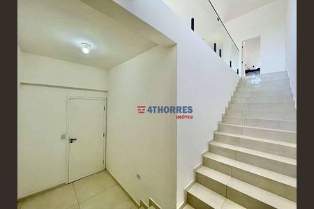 12_photo/94cfa9ebe7.d35e0da03de08d49-ATLAS-7fa40c97-bd54-4cfc-ab15-5e012e06c5f1.jpg de casa à venda com 3 quartos, 230m² em Quinta dos Angicos, Cotia