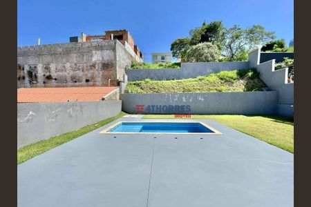 2_photo/94cfa9ebe7.d35e0da03de08d49-ATLAS-e42fef34-ab15-40c9-b51b-cf7f2bb43b45.jpg de casa à venda com 3 quartos, 230m² em Quinta dos Angicos, Cotia