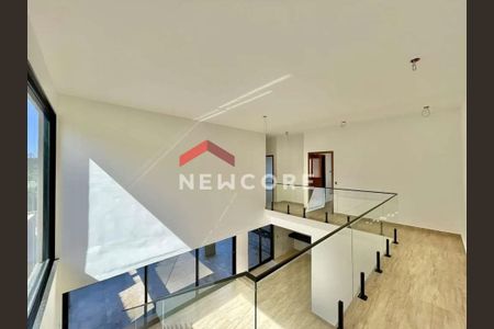 18_photo/94cfa9ebe9.598c66e7e5047e83-ATLAS-ddbdf3a6-3334-40b2-b507-1b8346cdecf5.jpg de casa à venda com 3 quartos, 230m² em Bairro Jardim Nossa Senhora das Graças, Cotia