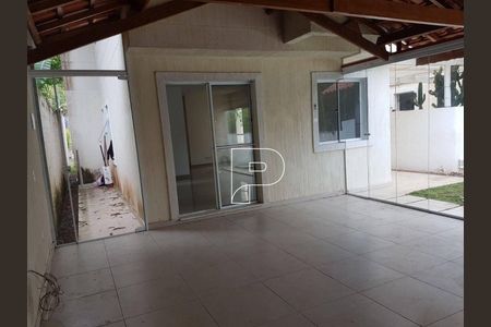 34_photo/94cfa9efef.3c641f70917129ac-ATLAS-c7b5d3e9-bc5b-4627-8be2-e637f2787be7.jpg de casa à venda com 3 quartos, 145m² em Quinta dos Angicos, Cotia