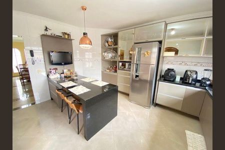 6_photo/94cfa9f64f.0435190f6de6ffa1-ATLAS-539240e8-5e5e-4875-b6ea-59f39a533664.jpg de casa de condomínio à venda com 3 quartos, 397m² em Parque Dom Henrique, Cotia