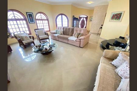 12_photo/94cfa9f64f.0435190f6de6ffa1-ATLAS-54a63fba-4332-4520-9509-8174c9dcfb87.jpg de casa de condomínio à venda com 3 quartos, 397m² em Parque Dom Henrique, Cotia