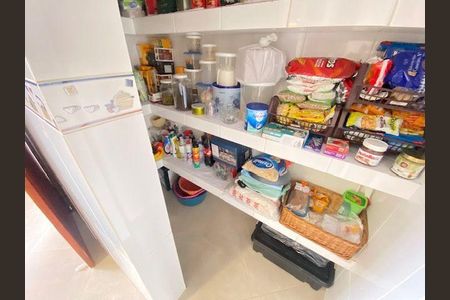 8_photo/94cfa9f64f.0435190f6de6ffa1-ATLAS-ba0e5bb0-aebb-4c58-9217-4af4f3628251.jpg de casa de condomínio à venda com 3 quartos, 397m² em Parque Dom Henrique, Cotia