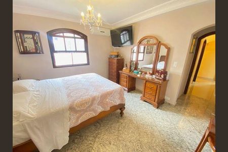 24_photo/94cfa9f64f.0435190f6de6ffa1-ATLAS-cd424d58-acfe-4198-910d-11d63fd879a0.jpg de casa de condomínio à venda com 3 quartos, 397m² em Parque Dom Henrique, Cotia