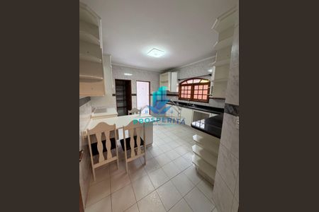 6_photo/94cfa9f7cf.7954feb32d1ae247-ATLAS-b8948a3c-fced-48a4-920b-096331b0e13e.jpg de casa à venda com 3 quartos, 400m² em Parque Dom Henrique, Cotia