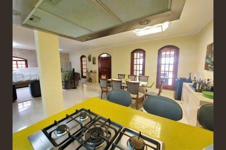 11_photo/94cfa9f7dd.c4a86b3c211625c7-ATLAS-3d48efc0-5e20-400f-827d-0809394489b9.jpg de casa à venda com 4 quartos, 480m² em Parque Dom Henrique, Cotia