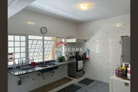 12_photo/94cfa9f82b.ae3d86bef28e162d-ATLAS-59e648c6-0e8c-4f36-9077-9c3a3d3da841.jpg de casa de condomínio à venda com 3 quartos, 350m² em Parque Dom Henrique, Cotia