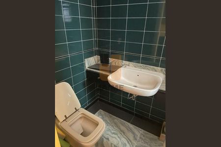 18_photo/94cfa9f9c9.94f797356aedc676-ATLAS-a2e01a42-e998-4927-b757-c142b0e13b4b.jpg de apartamento à venda com 3 quartos, 192m² em Parque Dom Henrique, Cotia