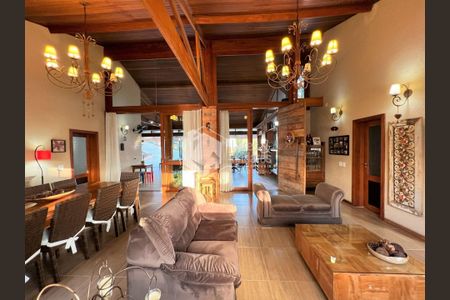 4_photo/94cfa9f9cd.3714cccd63f8fe2d-ATLAS-1889ce43-59be-47b7-811c-e46203972753.jpg de casa de condomínio à venda com 5 quartos, 690m² em Parque Dom Henrique, Cotia