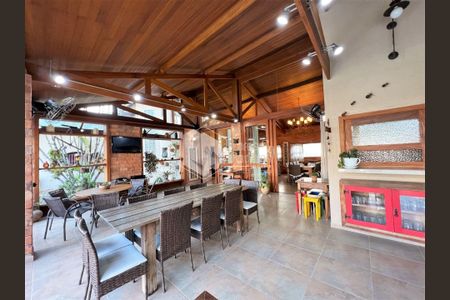 10_photo/94cfa9f9cd.3714cccd63f8fe2d-ATLAS-68de91a3-4236-423a-bd2d-187ec7f93581.jpg de casa de condomínio à venda com 5 quartos, 690m² em Parque Dom Henrique, Cotia