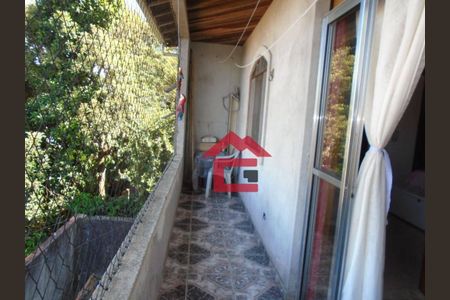 4_photo/94cfa9fc1b.aafc750051720c32-ATLAS-56a4b85c-3fc9-4121-90f5-2dec8a56f9c2.jpg de casa à venda com 3 quartos, 357m² em Jardim Lina, Cotia