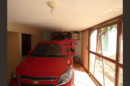 11_photo/94cfa9fc1b.aafc750051720c32-ATLAS-c6e00f5b-49c9-4aae-a268-e7f07a2b2198.jpg de casa à venda com 3 quartos, 357m² em Jardim Lina, Cotia