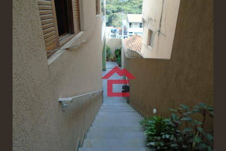 5_photo/94cfa9fe07.5564e16b2c01dcfa-ATLAS-30c69f53-4156-4a43-bd7e-a56757410a90.jpg de casa à venda com 3 quartos, 140m² em Jardim Lina, Cotia