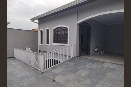 7_photo/94cfa9ffd5.bb2cfda027800a9a-ATLAS-31b19c8d-598c-428a-a633-fad224c943d2.jpg de casa à venda com 5 quartos, 180m² em Bairro Nakamura Park, Cotia